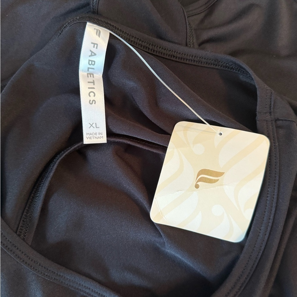 Fabletics Dry-Flex Open Back Twist Short Sleeve Tee Black Women Size XL Gym Yoga - Picture 6 of 10